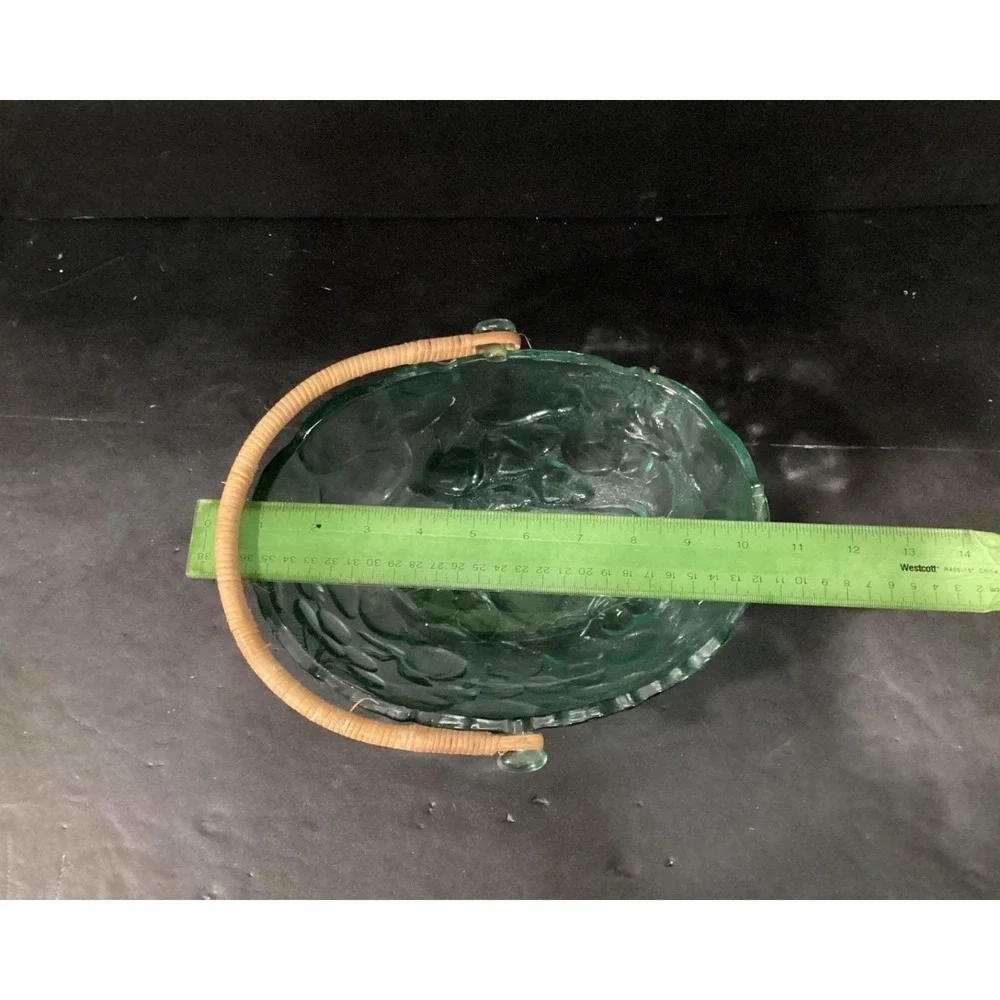 Vintage Libbey‎ Green Glass Orchard Fruit Basket With Wicker Handle ~ 10